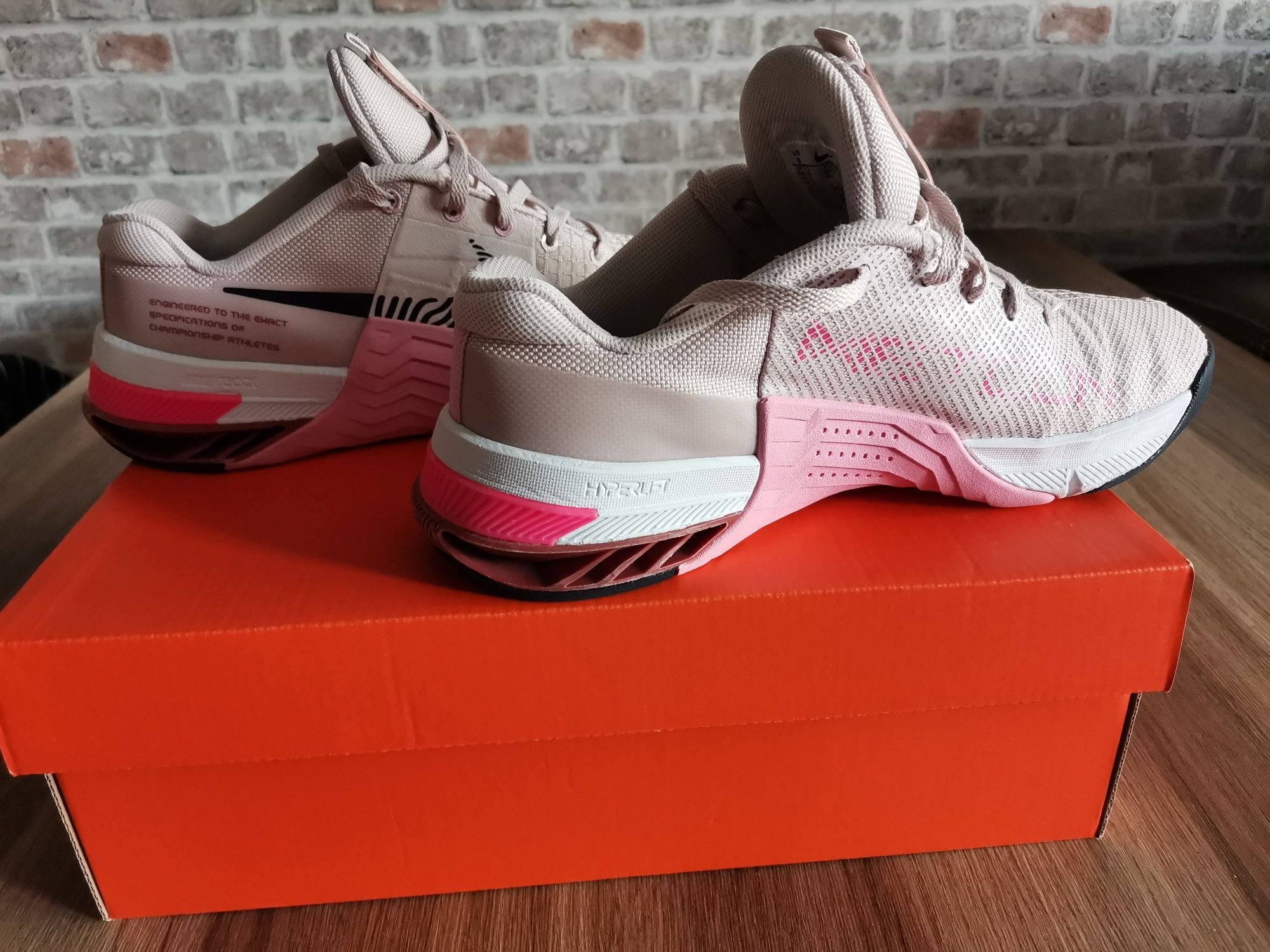 Nike Metcon 9 WMNS EUR 39 - 25cm pink