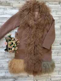 Продам ексклюзивне пальто кашемір із натурального хутра з лами