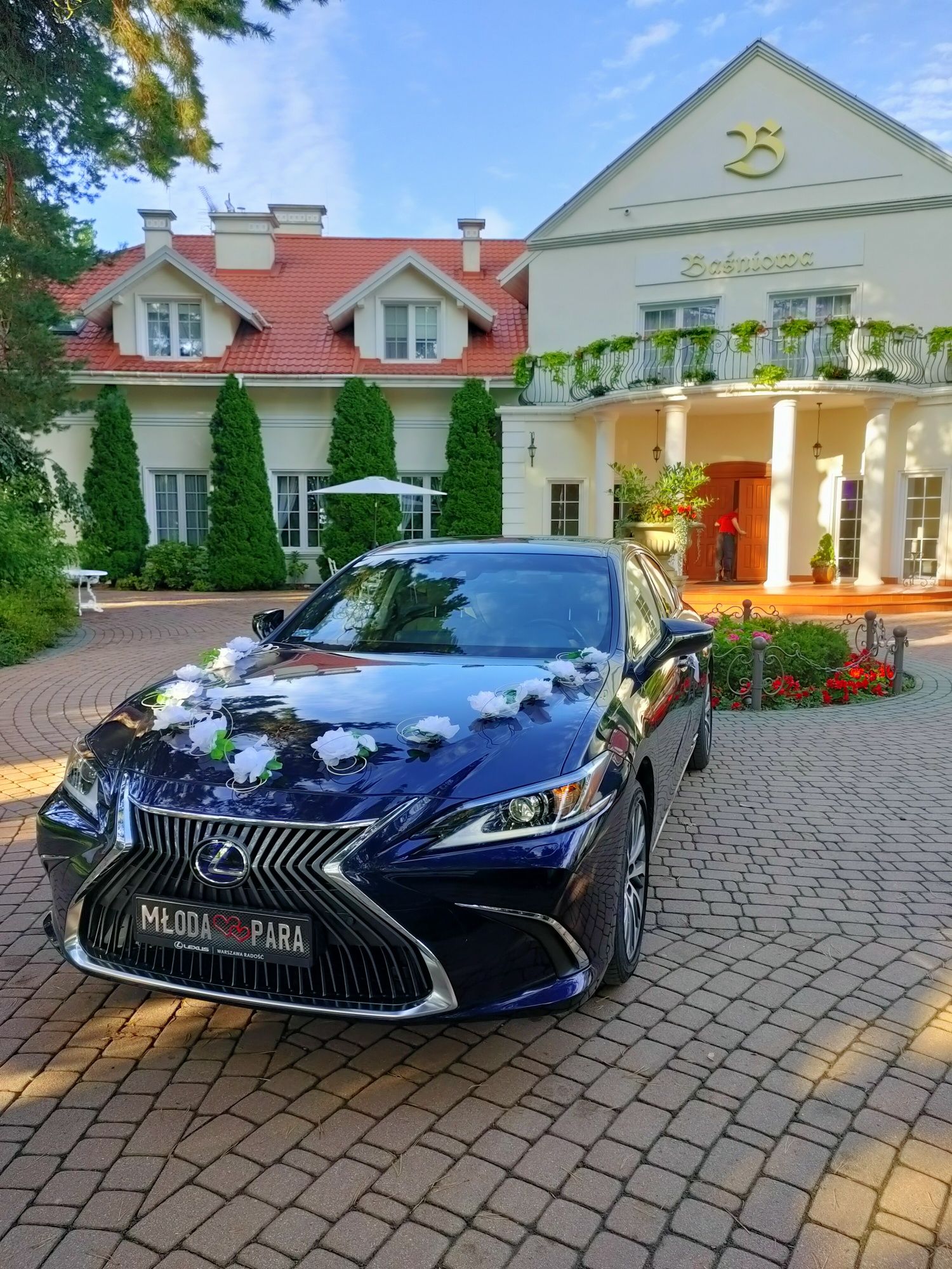 Samochód do ślubu/Auto/Wesele/Najnowsza limuzyna LEXUS ES