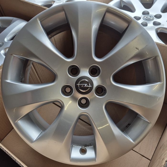 Felgi Aluminiowe 17 Alufelgi Opel Astra 5x105 Oryginalne