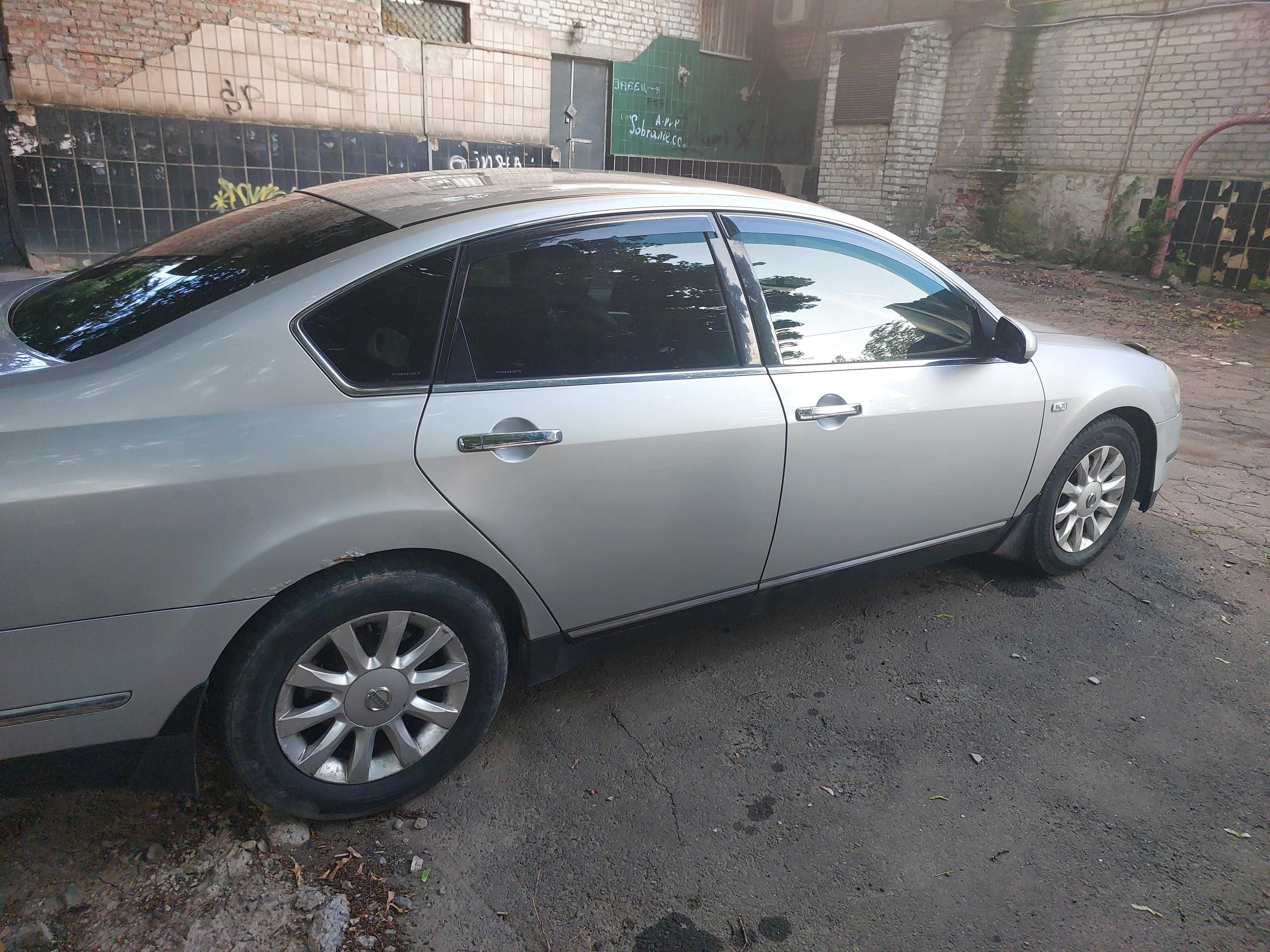 Nissan teana j31