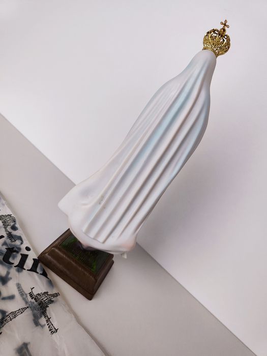 Estatueta Nossa Senhora Fátima 28cm