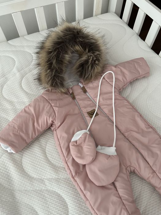 Kombinezon dziewczęcy zimowy r68