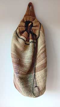 Mochila artesanal feita de tapete - Marrocos