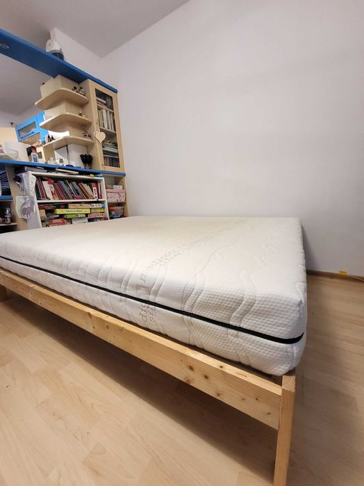 KOMPLET: Łóżko 160x200 – rama sosna + stelaż + materac MultiPocket