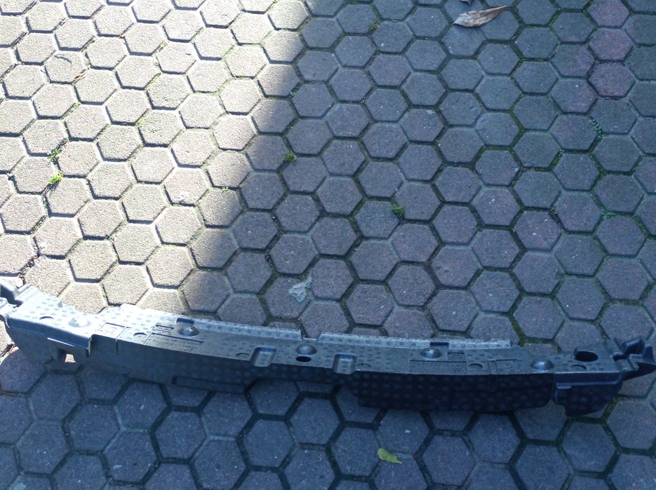 absorber przedniego zderzaka peugeot 208 Il