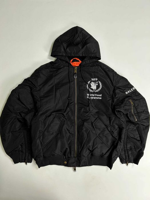 Бомбер Balenciaga чорна куртка черная курточка opium black S L M WFP