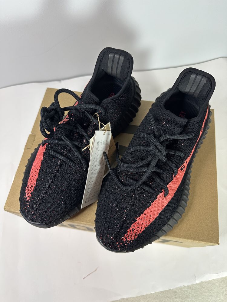 YEEZY boost 350 v2