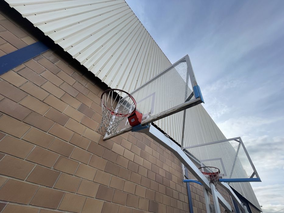 Par de tabelas de basquetebol da GES!