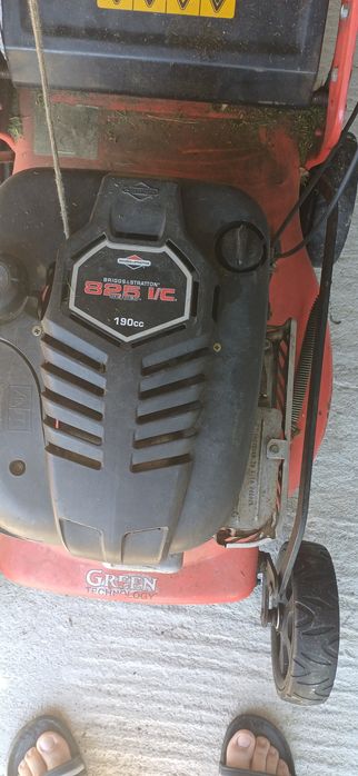 Kosiarka spalinowa z napędem