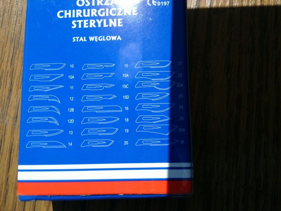 Ostrza chirurgiczne.