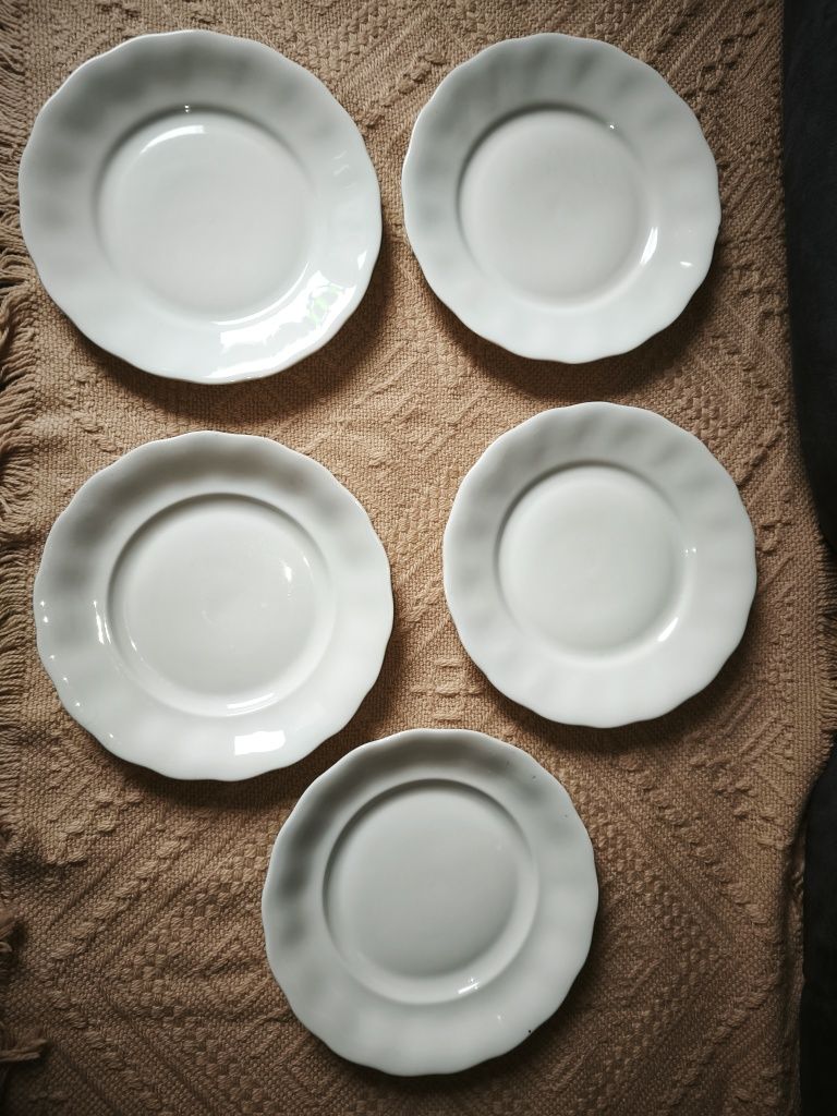 Talerze obiadowe porcelana Karolina