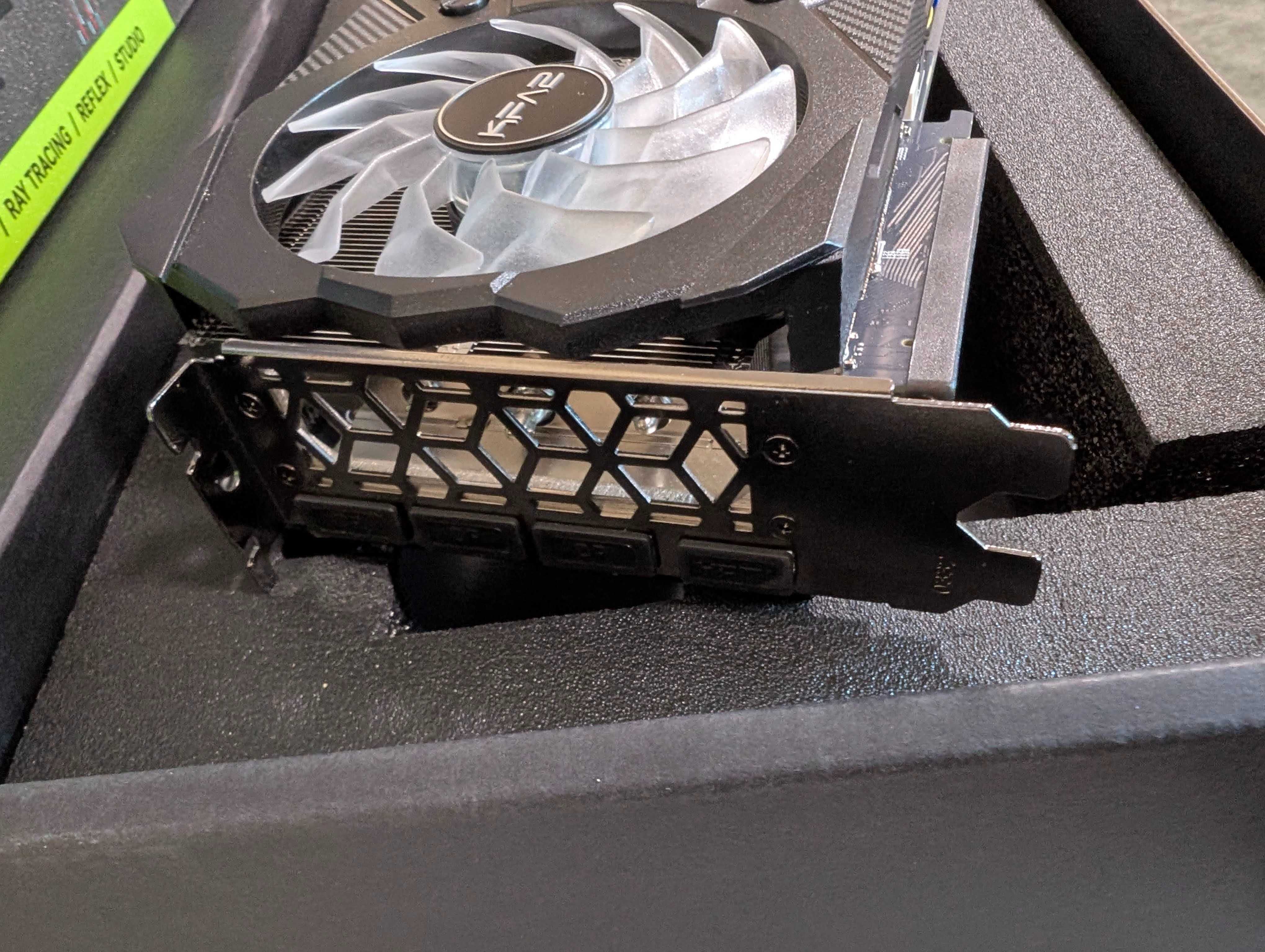 KFA2 RTX 4070 EXGamer 1-Click OC 12GB Gwarancja