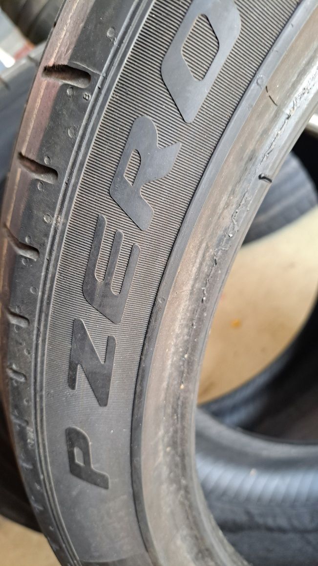 Pneus 245 /40/20