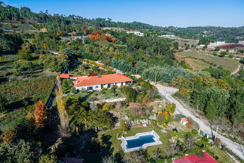 Vendo quinta em viseu a 2 minutos das termas de alcafache com moradia