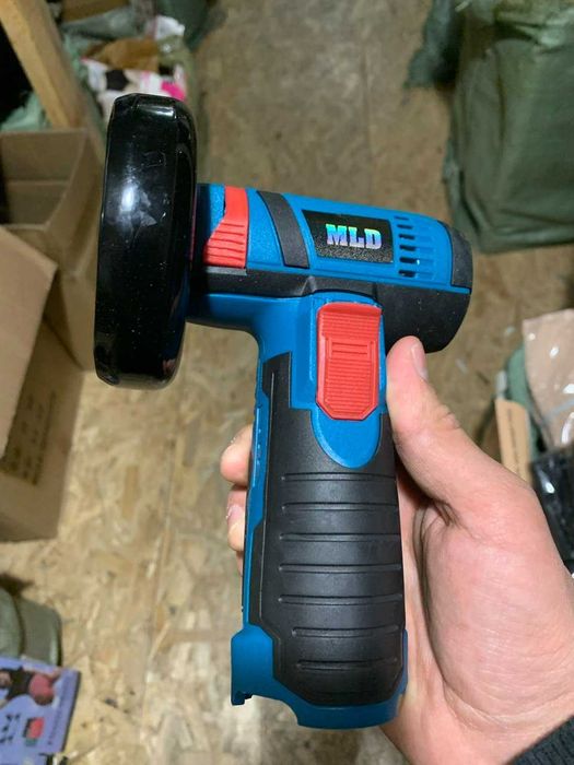 Болгарка MINI коробка  2 аккум  12V