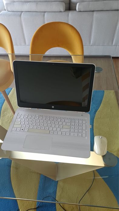Laptop HP bom estado e Microsoft Office