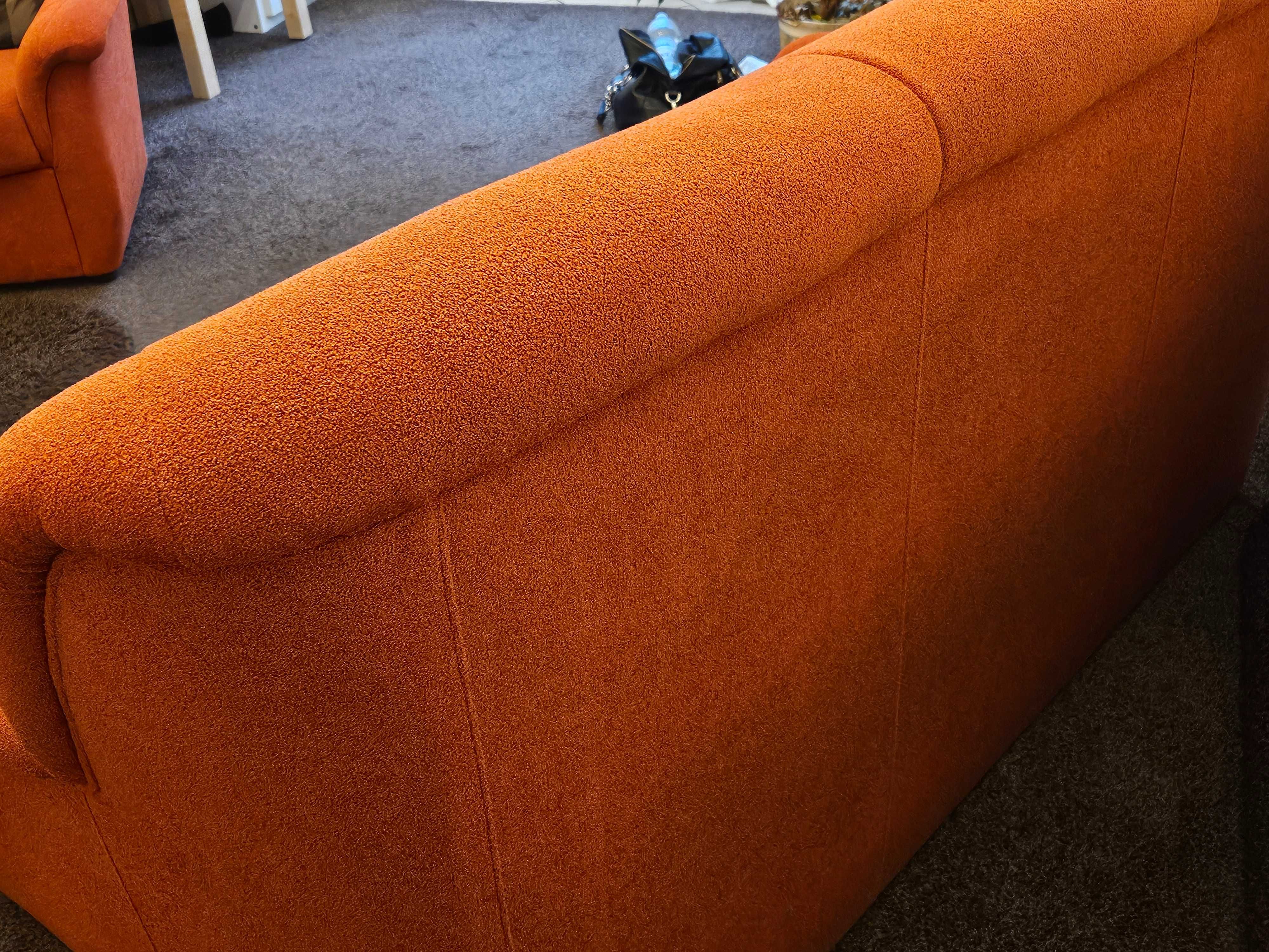 Sofa i dwa fotele