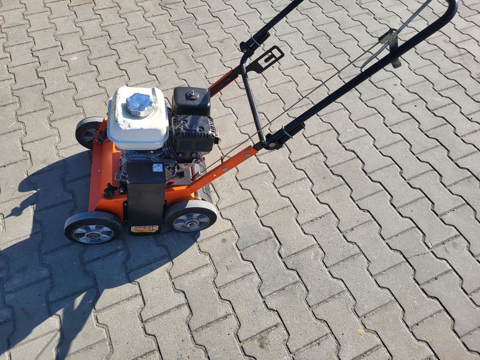 Wertykulator areator Eliet F401  Honda GX120 nowe noże