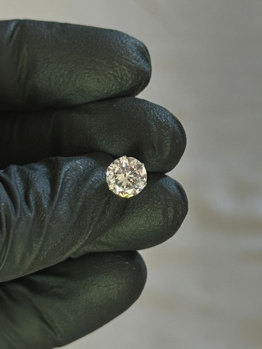 Brincos Diamante Quadrado e Redondo