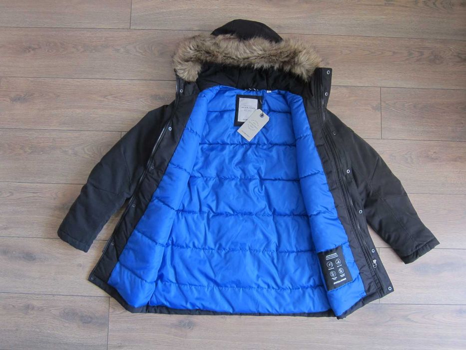 Парка куртка зимняя мужская  Jack and Jones, новая, водоотталкивающая