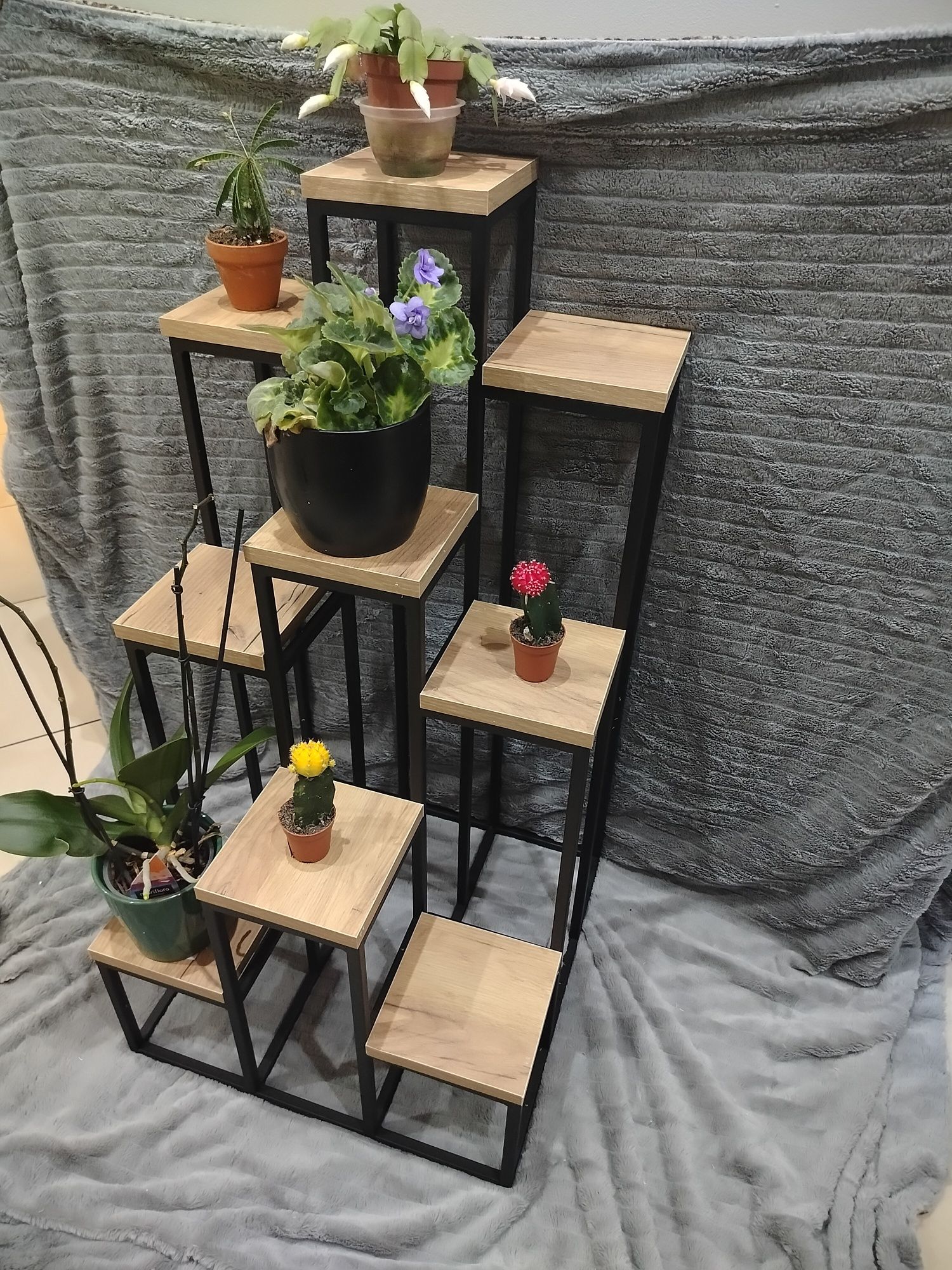 Kwietnik loft nowy