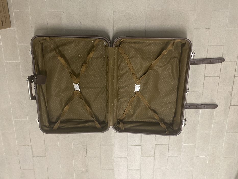 Usado barato - mala viagem