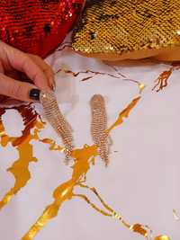 Kolczyki złote cyrkonie stal chirurgiczna  efektowne pięknie się mieni