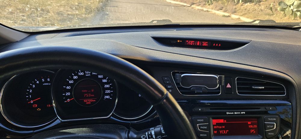 Продам машину Kia Seed 2015