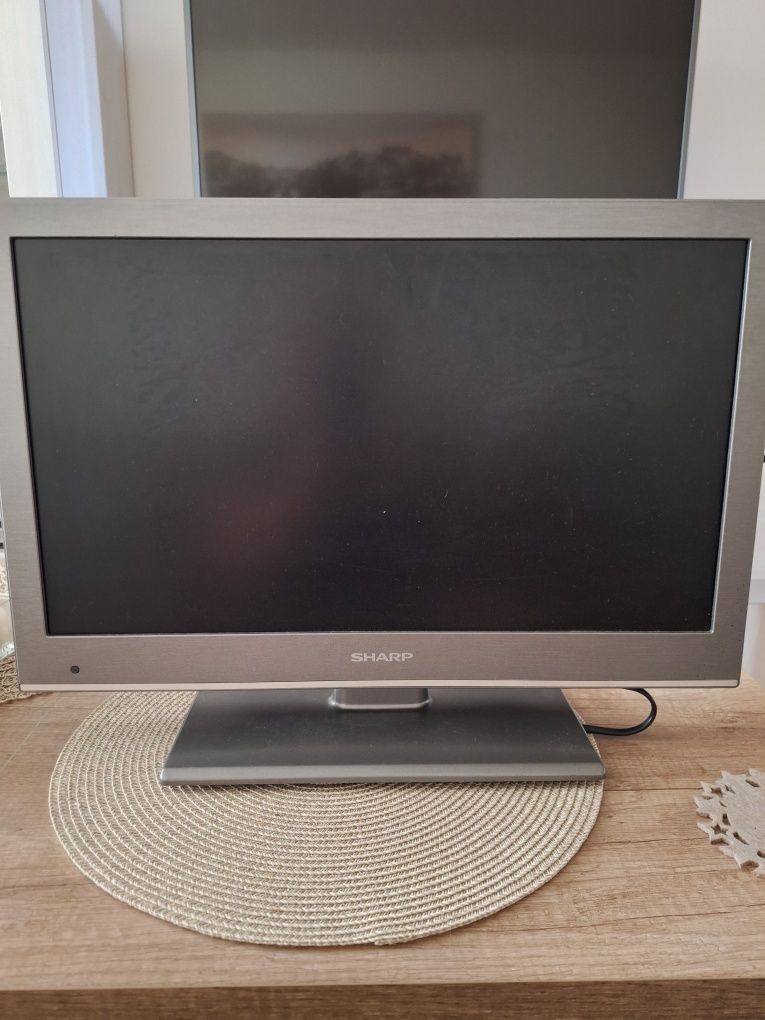 Telewizor LCD 21 cali.