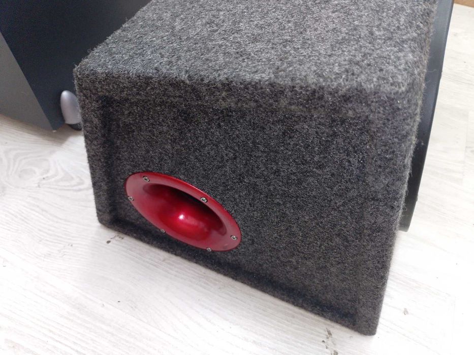 Subwoofer auto MTX Terminator TR12 200W como novo