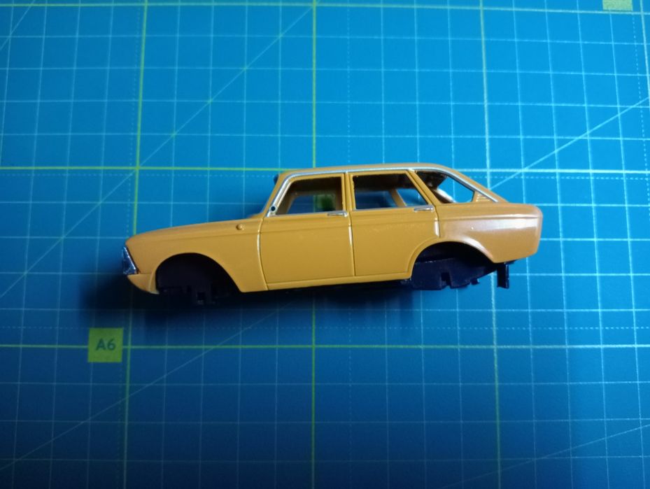 1/43 модели легковых автомобилей для конверсий и диорам