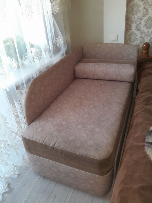 Продам дитячий диван.