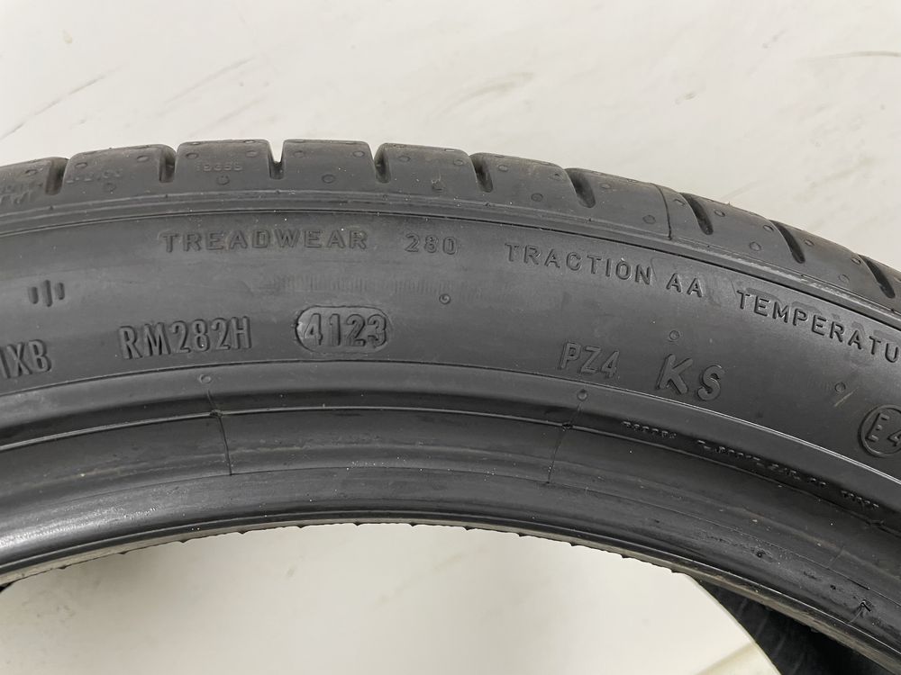 255/40R21 102V Pirelli P Zero Pz4 23rok NOWE