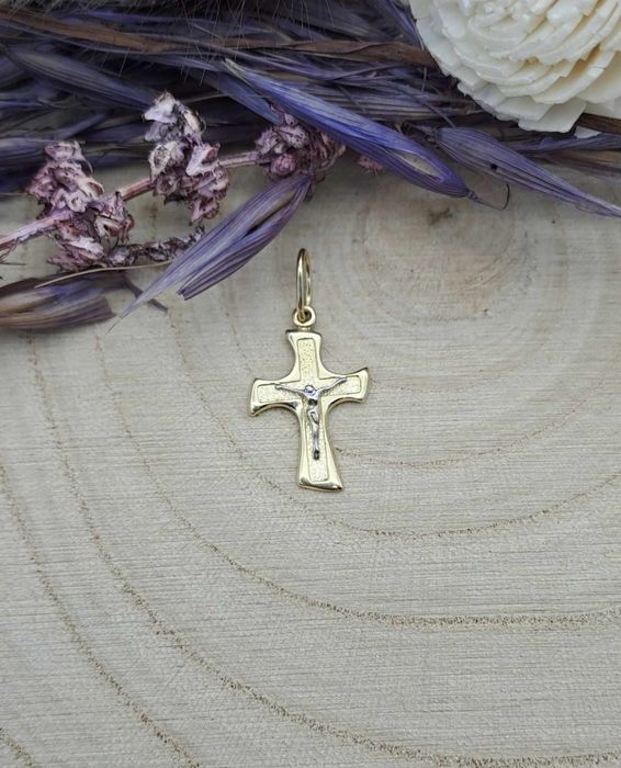 Złoty krzyżyk/ złoto 585 / 14K