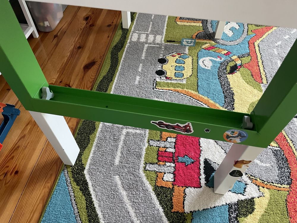 Biurko regulowane Ikea Pahl