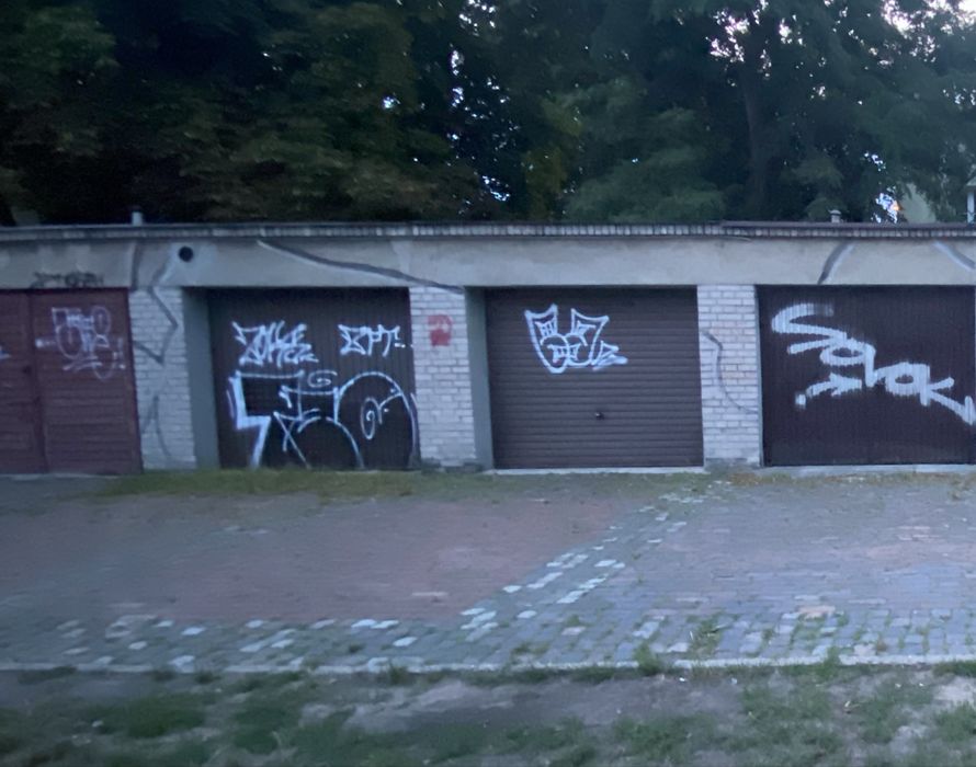 garaż w szeregu Bielany Warszawa