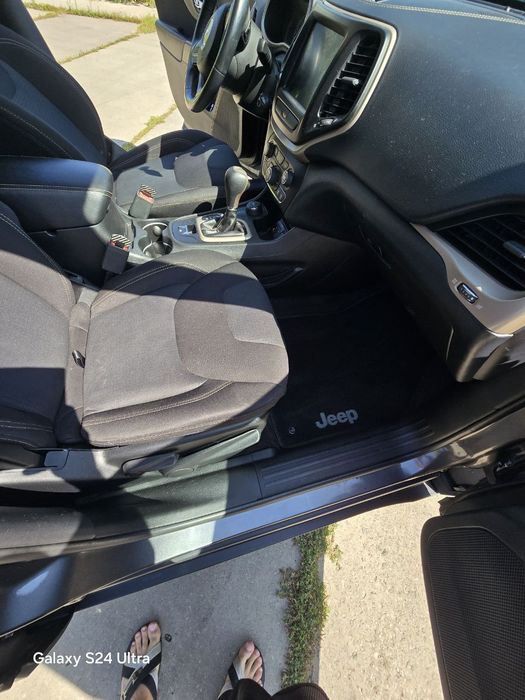 Продам Jeep Cherokee 2016 г.