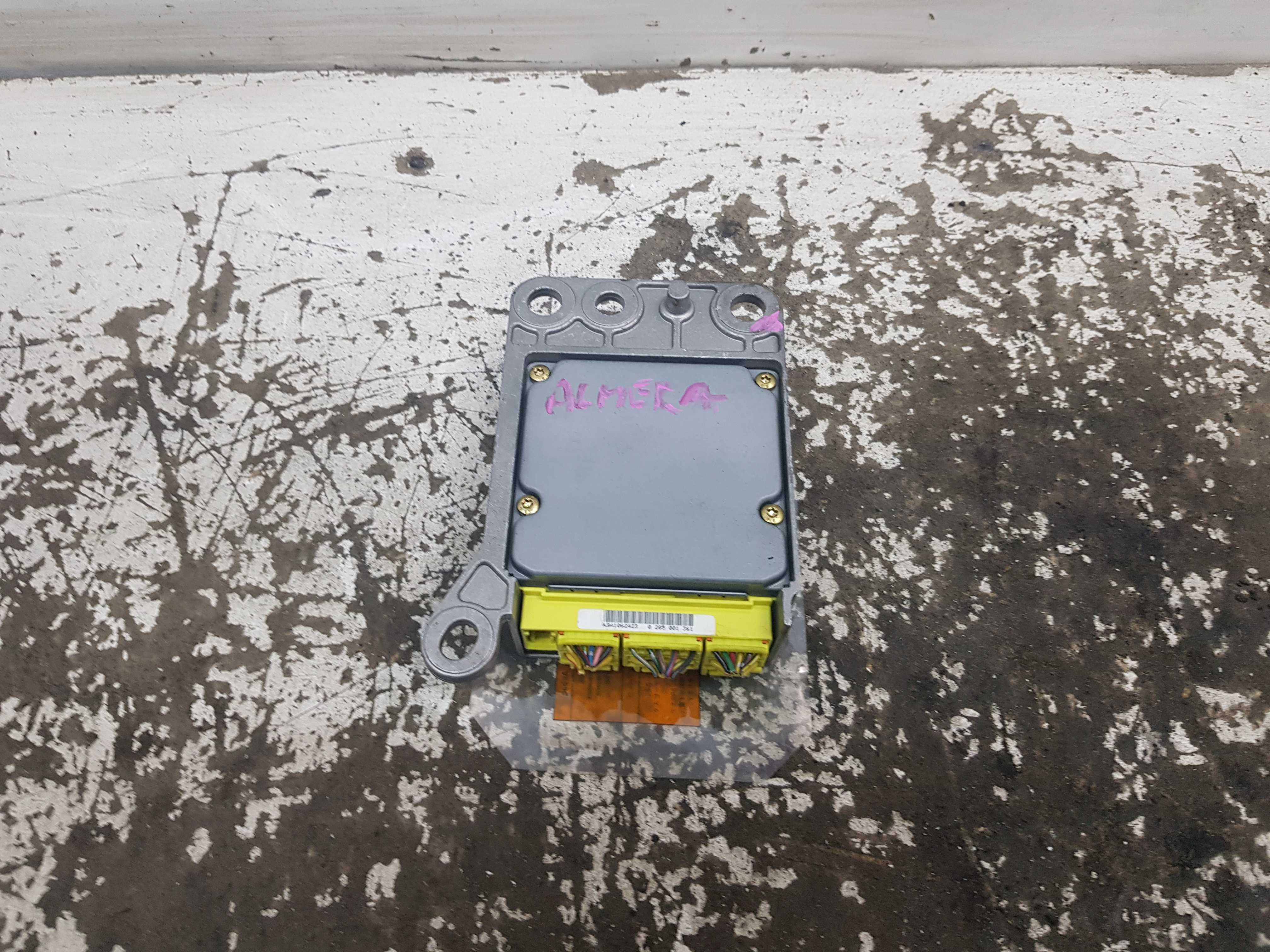 Nissan Almera Tino Moduł Sensor AIRBAG