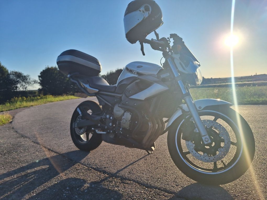 Yamaha xj6 2009r