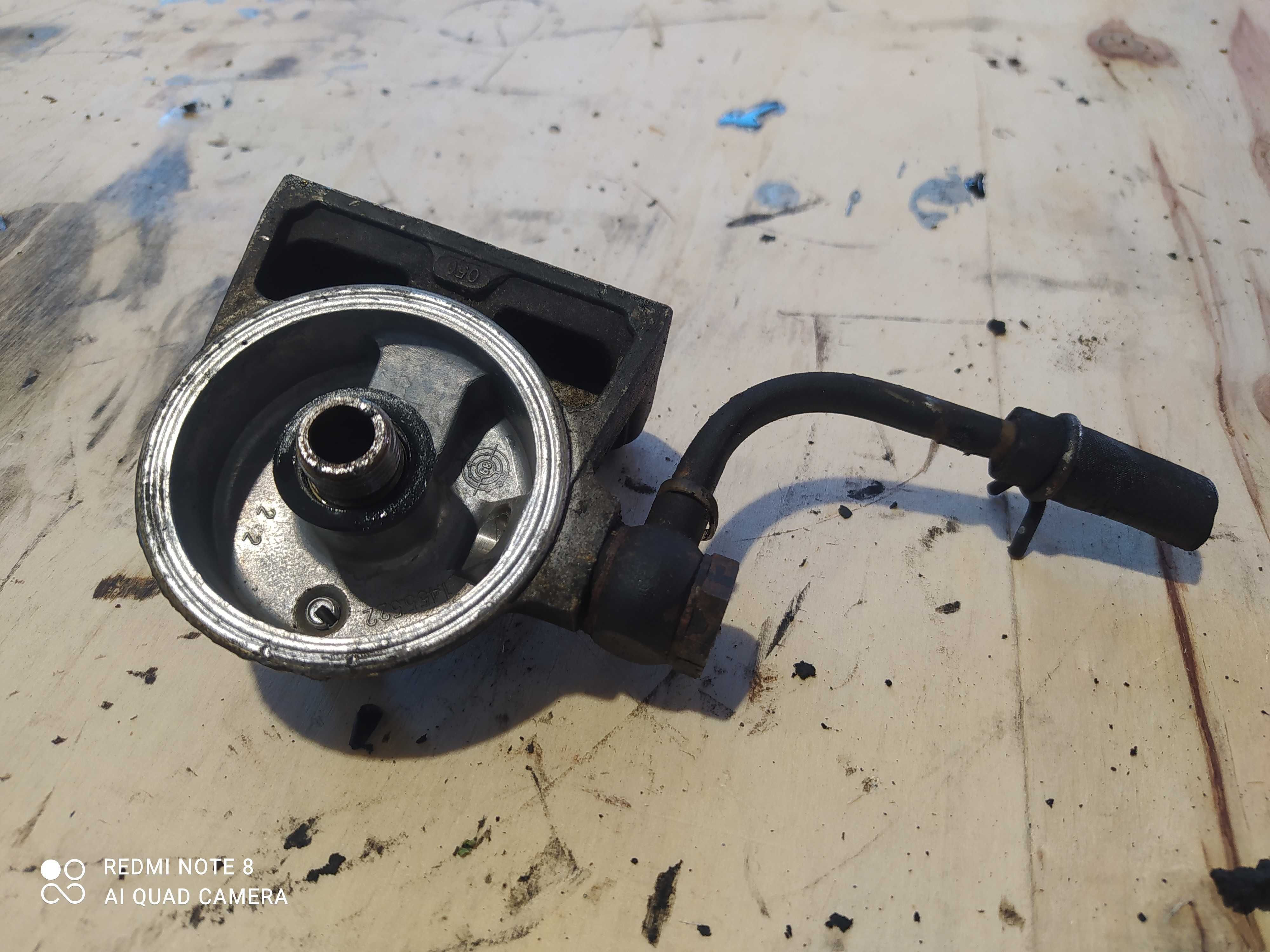 MAN 8.150 G90 D0826 Fendt podstawa filtra paliwa