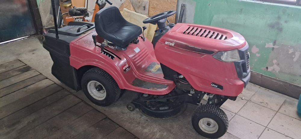 Kosiarka traktorek MTD Smart re125