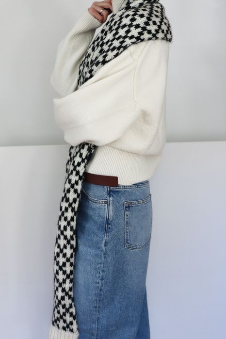 COS Wełniany sweter