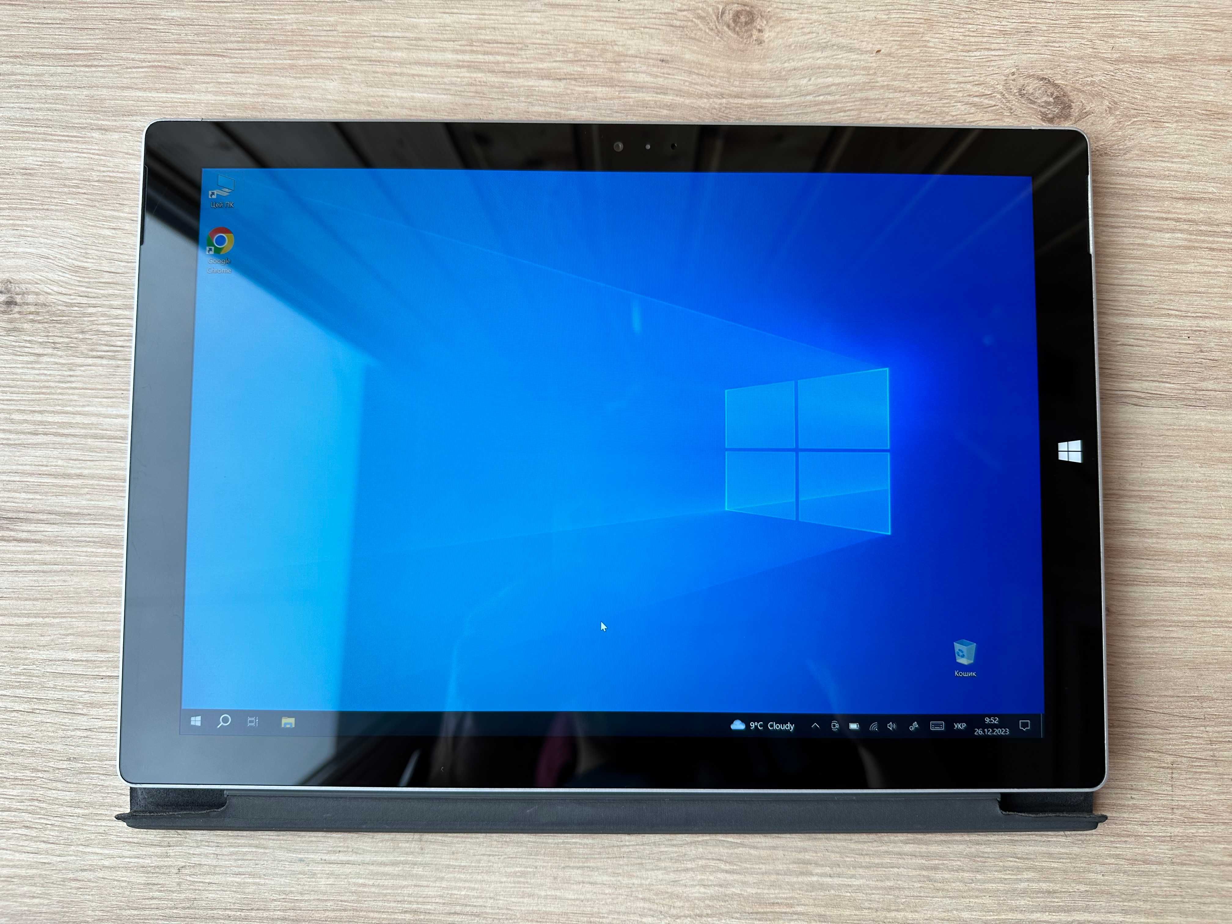 Планшет Microsoft Surface Pro 3 i5 4300U 4Gb SSD 128 GB