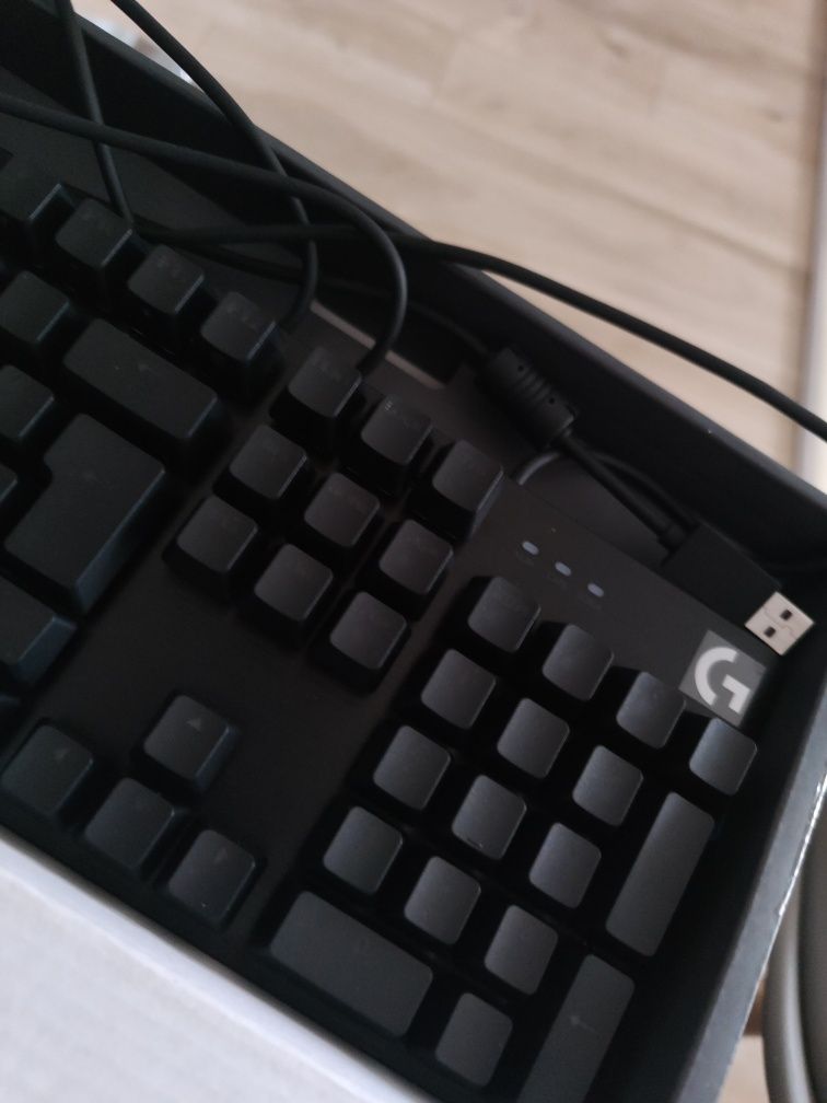 Klawiatura mechaniczną Logitech G413 SE