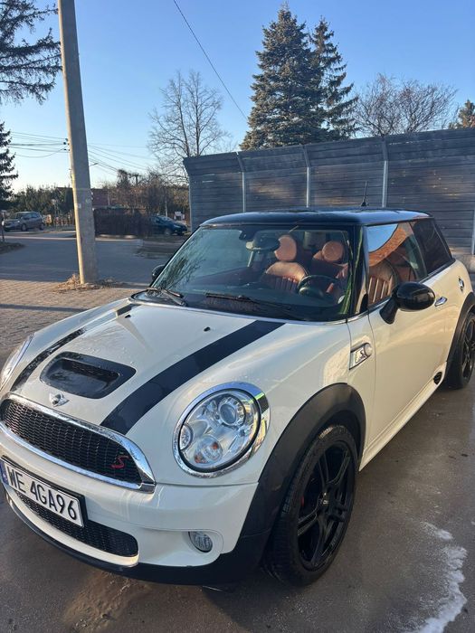 MINI Cooper S Bogate wyposażenie, Bezwypadkowy,