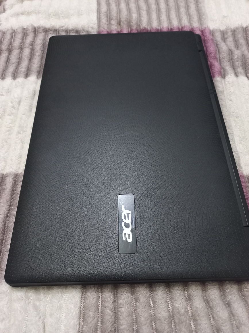 Ноутбук Acer EX2519 series N15W4