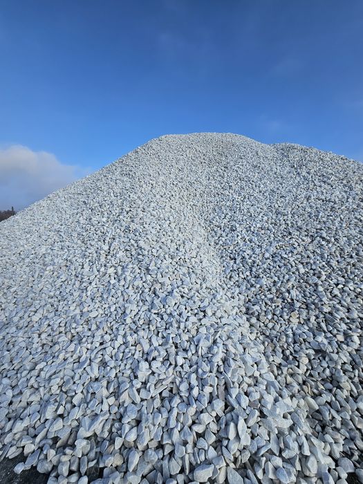 Grys ozdobny Biały Bianco Carrara. Kamień ogrodowy