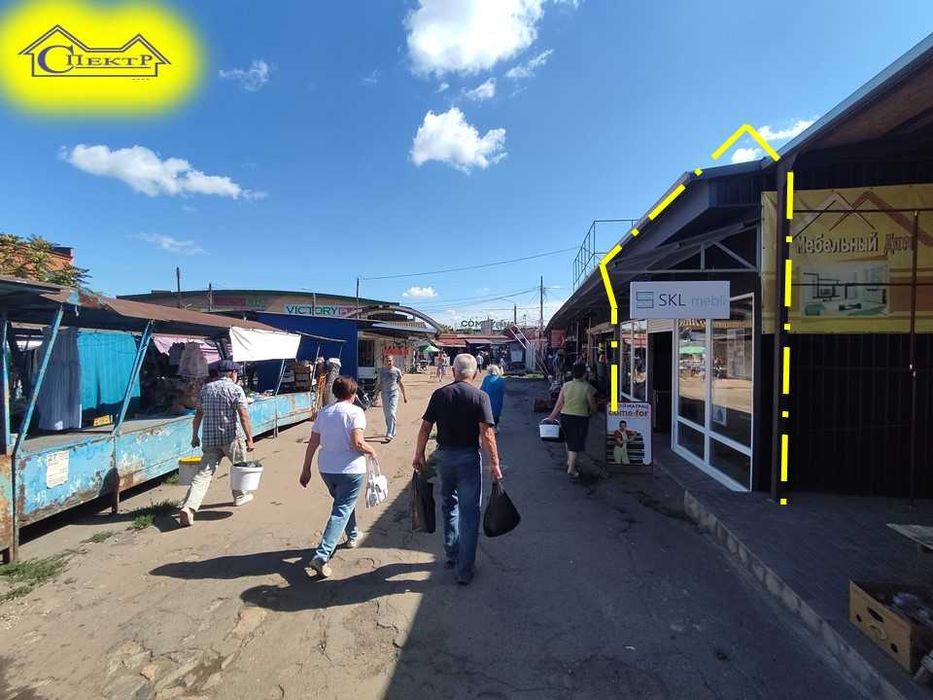 Терміново магазин на центрально міському ринку з орендарем
