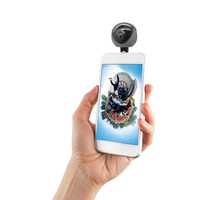 Kamera GoXtreme Omni 360 przypinana do smartfona